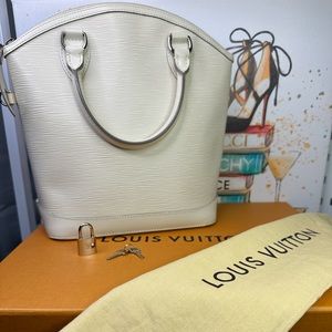 Louis Vuitton Epi lock-it vertical handbag